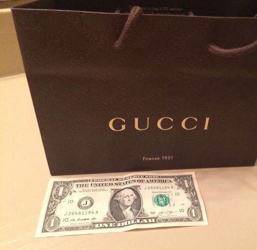 GUCCI Gift Paper Shopping Bag, Especial For Valentine&#039;s Day Gift