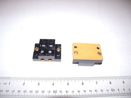 Terminal Block 2 positions #10 wire to 3 1/4 inch quick connects lot of 2