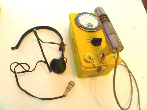 geiger counters and accessories by Victoreen cdv750,715,700&amp;742, headset