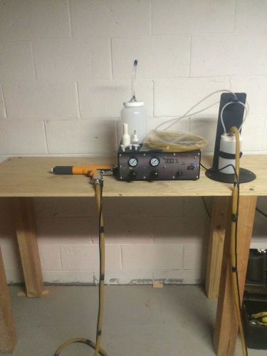 Hyper smooth 03 dpw powdercoating gun/system with table vibration stand for sale