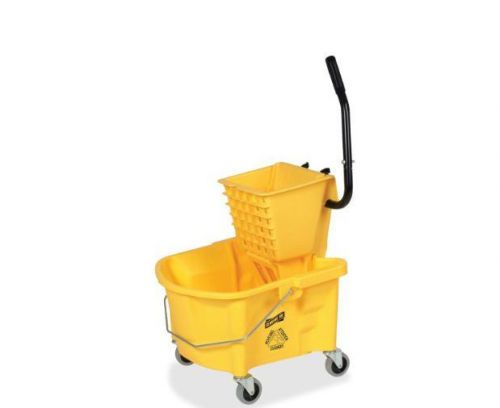 Commercial Splash Guard Mop Bucket Wringer Combo 6.5 gallon Capacity Yellow New