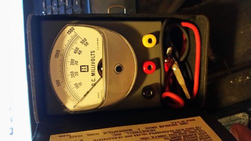 New looking old stock Honeywell W129A1008 Millivoltmeter test meter excellent