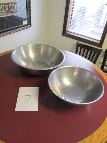 LOT OF (2) COMMERCIAL STAINLESS STEEL MIXING BOWLS - NO RESERVE - GREAT  -