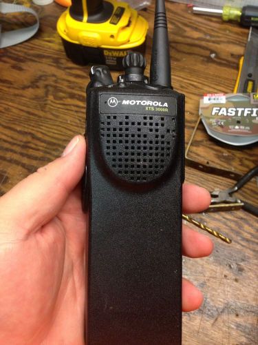 Motorola Xts3000r Vhf M1 Rugged Package Deal