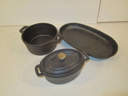 American Metalcraft - CIPR5500 - 5 in Round Cast Iron Pot Sizzle &amp; Dutch Oven