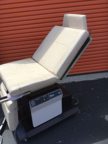RITTER 111 MEDICAL EXAM TABLE CHAIR power adjustable w/ Foot Control Midmark