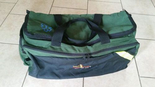 Iron duck breathsaver ems/medical  duffle bag, green/black, used 34016d for sale