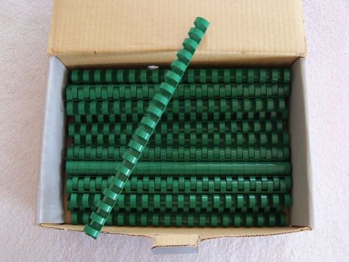 Lot of 33 Wideback Plastic Binding Spines - 19 Ring - Green - 5/8&#034;