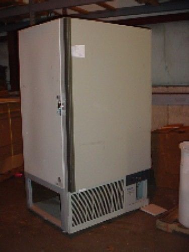 24 cuft baxter cryogenic freezer  revco -50° c to -86° c for parts or repair for sale