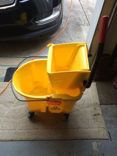 Rubbermaid wavebrake bucket wringer mop bucket yellow commercial combo for sale