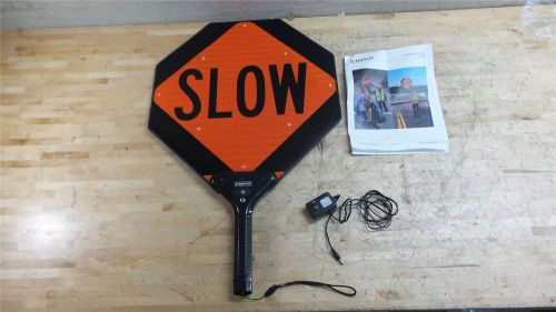 Tapco 2180-00322 18x18 in red/orange stop/slow led paddle sign for sale