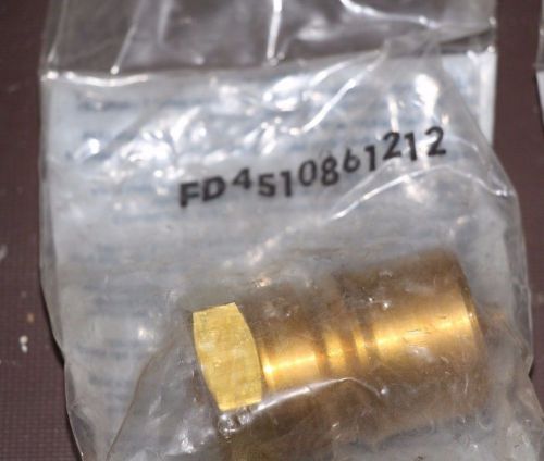 Aeroquip quick disconnect coupling male half fd45-1086-12-12 brass for sale