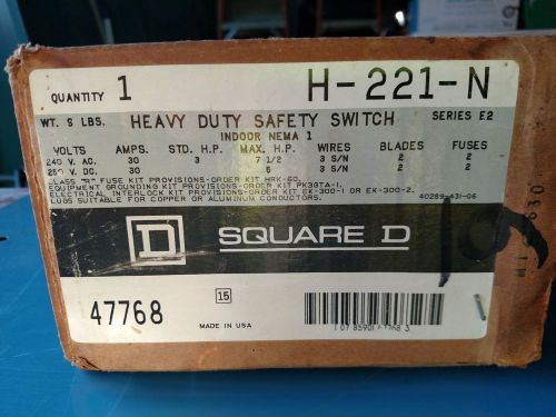 Square D 30A 240V H221N Heavy Duty Safety Switch