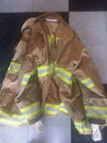 Firefighter Globe G extreme turnout coat 2005 in good shape for sale
