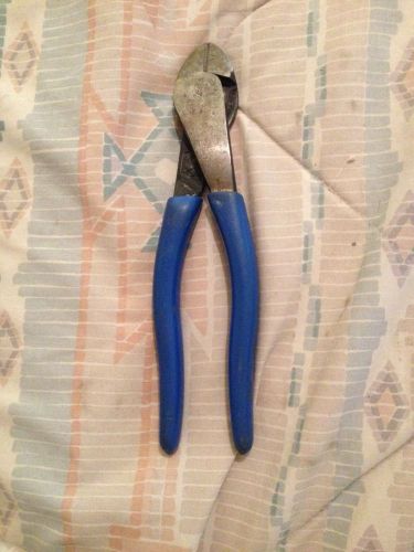 Klein Cutting Angle Headed Pliers D2000-48 8&#034;