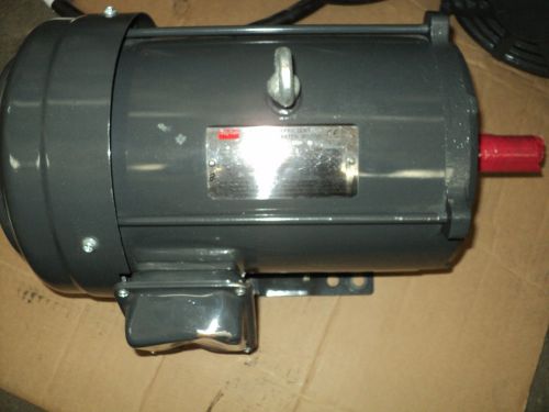 DAYTON  4GYZ2, MOTOR ,  5 HP , 3460 RPM , 3 PH , 208/230/460 V , 182/4T FR