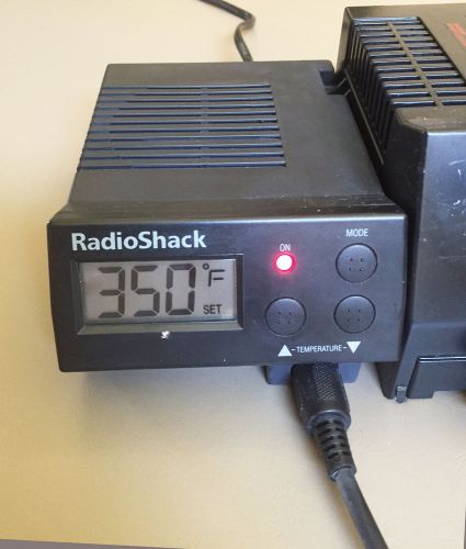 Radio Shack Digital Soldering StationModel 64-2185 80 Watts 350F-840F Range