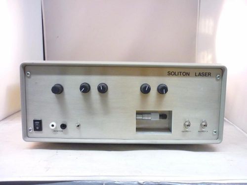 Soliton Laser Pulse Lab Equipment with Starrett No. 463 Micrometer Head