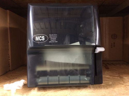 Paper Towel dispenser, 1 roll    Bay West 89500