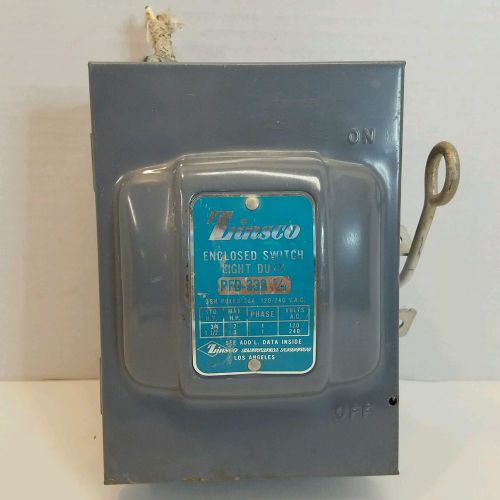 ZINSCO 3SN POLE 120/240 VAC 30 AMP LIGHT Duty Enclosed Switch PFD-332 S/N USED