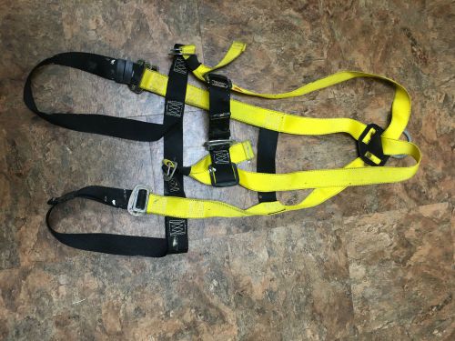 SafeWaze Full Body Fall Protection Kit Harness, Lanyard, Case    41275866
