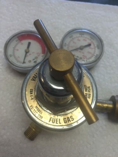 Valley National Gas Acetylene Gage&#039;s .
