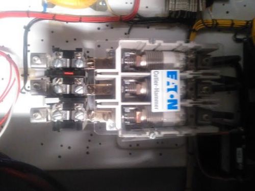 Salvaged cutler hammer V200m4cjc starter with coil and thermal overload relay