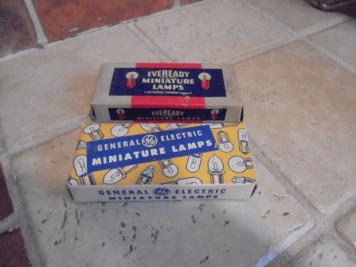 2 BOXES OF 15 GENERAL ELECTRIC NO. 48 &amp; 49 RADIO MINATURE LAMPS LIGHT BULBS