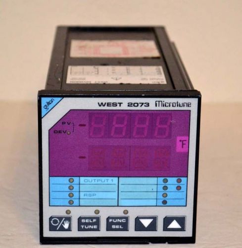 WEST Instruments Gulton 2073 Digital Temperature Controller M2073A-L03-T3014-H21