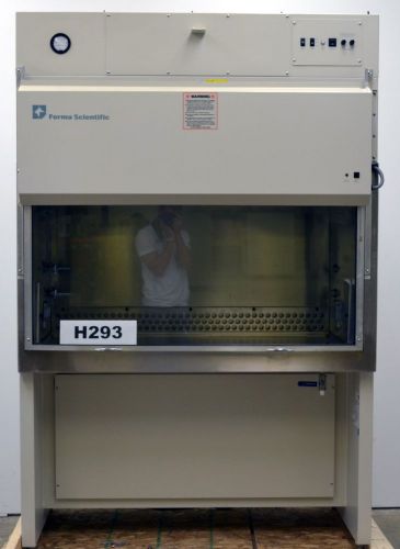 52&#039;&#039; forma scientific laboratory biological biosafety fume hood for sale