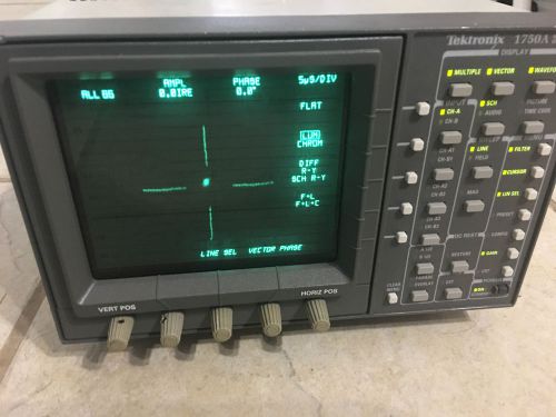 Tektronix 1740A Waveform Vector Monitor