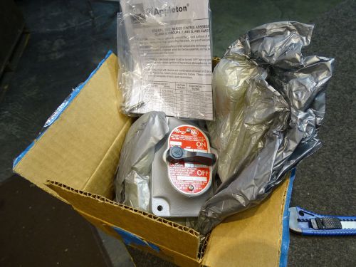 Brand New in box Appleton Electric EDKF21Q Switch Assembly Front Cover