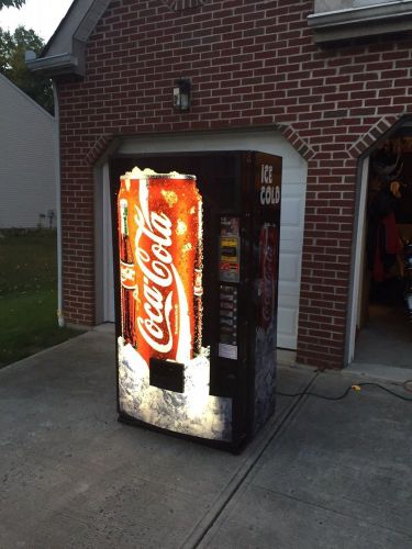 Coca Cola (Coke) Vending Machine Dixie-Narco Series II - Works - Rare