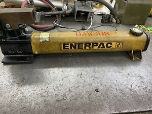 ENERPAC P-142 HYDRAULIC HAND PUMP 10,000PSI