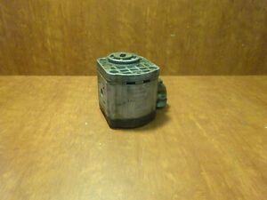 Bosch 0 541 400 038 hydraulic pump