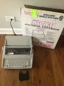 Brother GX6750 Daisy Wheel Correctronic Typewriter W/ Box Working