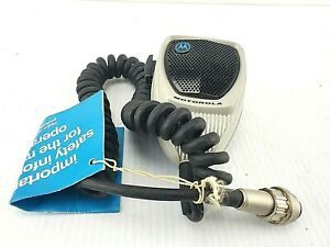 NEW MOTOROLA HMN 1049A MOBILE RADIO HAND 5 PIN MICROPHONE
