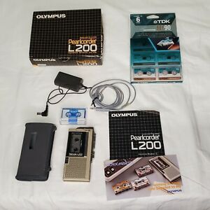 Olympus L200 Pearlcorder Microcassette Recorder Original Box and accessories