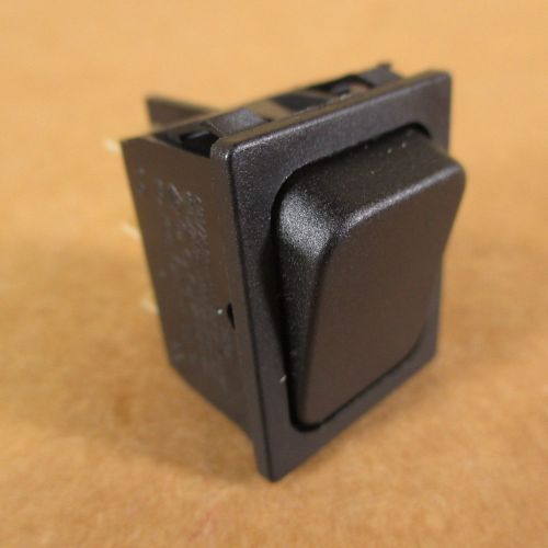 Rocker switch on off 6 pin 6 amp 125 - 250 vac 1/4 - 1/2 hp for sale