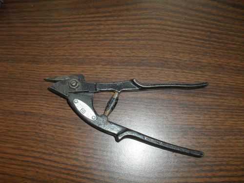 Acme Steel Vintage Strap Cutter  (Model Number  E14A0)  Made  in USA