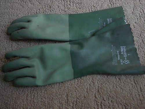 One pair ansell edmont scorpio neoprene gloves 8-352 size 7 for sale