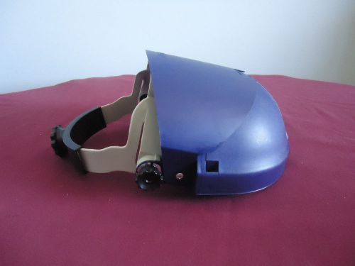 H10 82516 AOSAFETY Tuffmaster Headgear with crown protection and face shield
