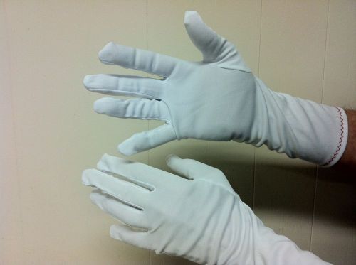 Three Dozen (36) pair of 13&#034; Polyester Clean Room Gloves, Men&#039;s Small