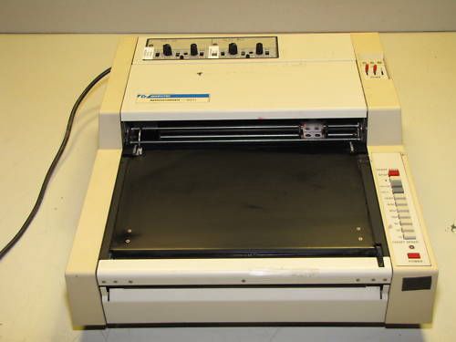 Graphtec Servocorder SR 6211 Two Port Plotter