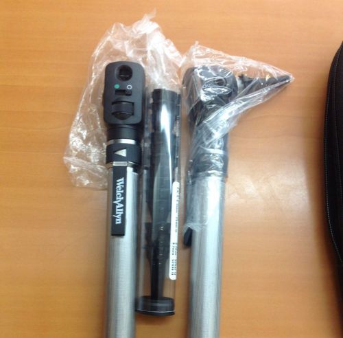 Welch Allyn Pocket Otoscope Opthalmoscope