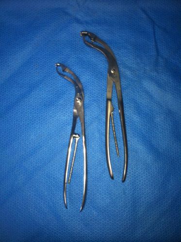 Synthes Self Centering Bone Forceps. Set of two. 398.82. 398.81.