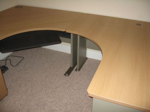 Bush Cubix Collection Corner Computer Desk Business Office Furniture Oak / Sage