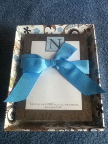 Designer Stationary Notepad Gift Set Pack Letter &#034; N&#034; with Holder Inspirational