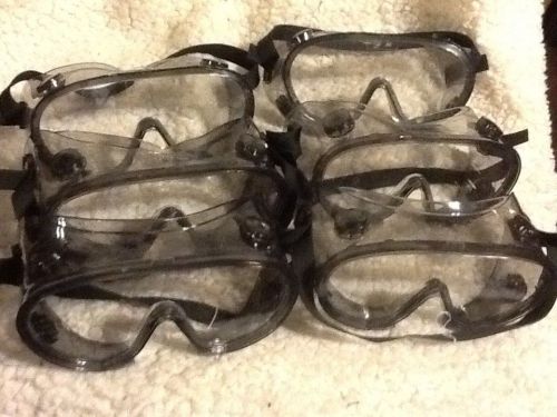 6 PAIR   SAFETY GOGGLES, VENTED ONE SIZE