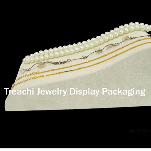 Vintage TC Jewelry Stand Beige Velvet Ramp Display for Bracelet Chain Anklet 1PC